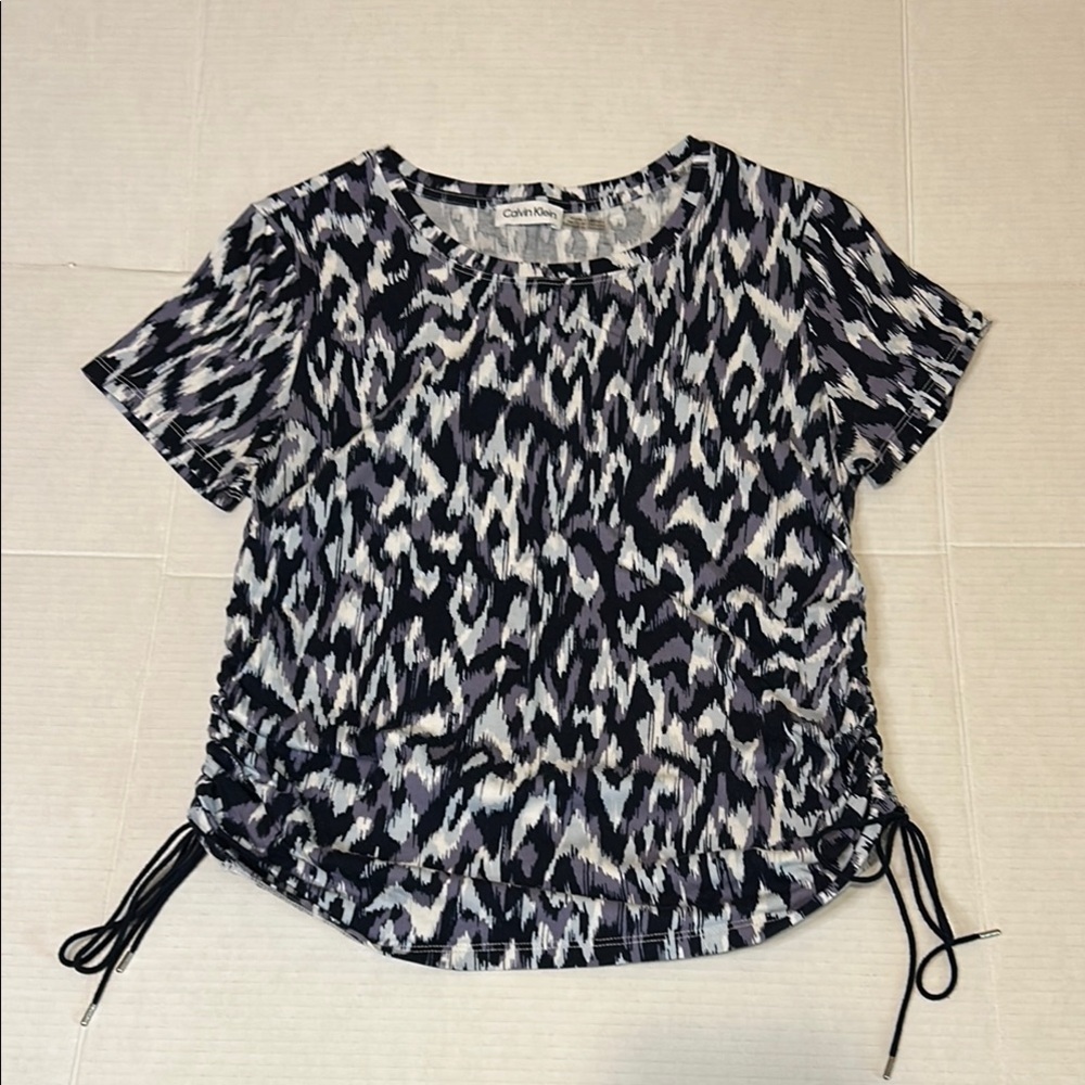 Calvin Klein Sm Navy,Plum, and White Abstract Blouse with side gather with ties